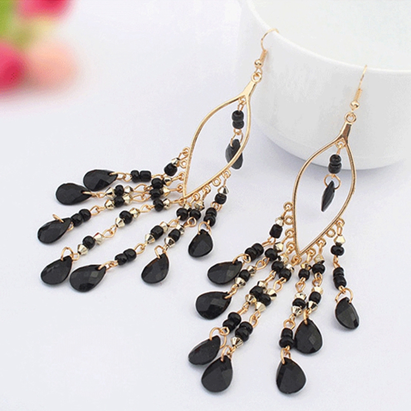 Hoa tai dài sang trọng dành cho nữ