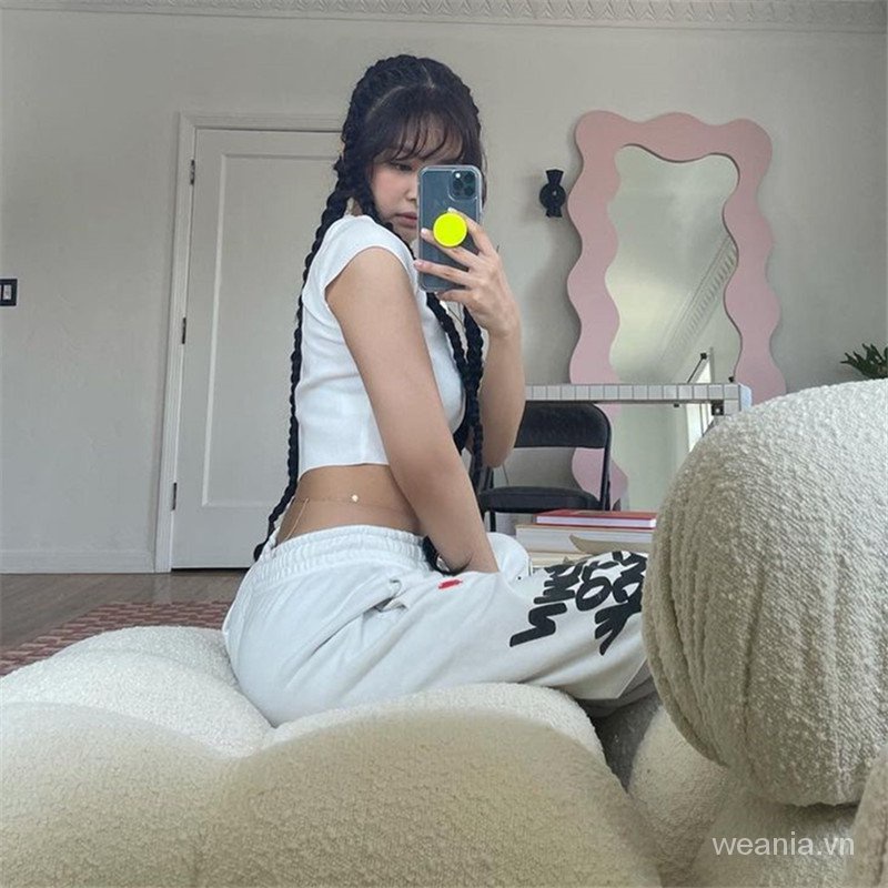 Quần dài lưng cao phối dây rút in chữ cá tính cho nữ