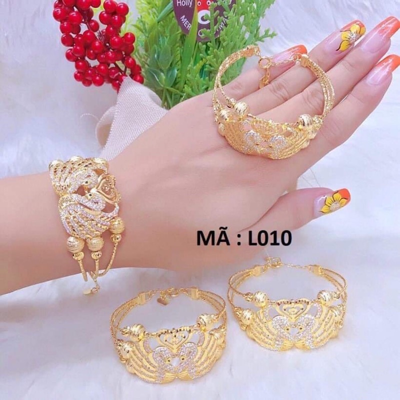 vòng tay mạ vàng mua 1 chiếc tặng 1 nhẫn mạ vàng