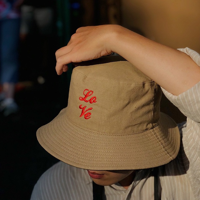 Nón vải Love