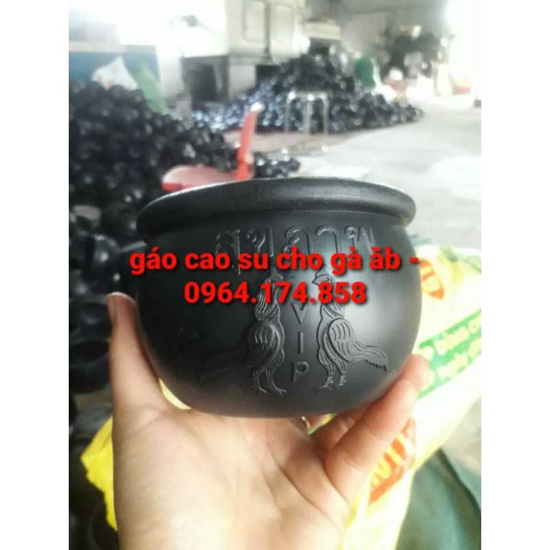 combo 50 gáo cao su cho gà ăn