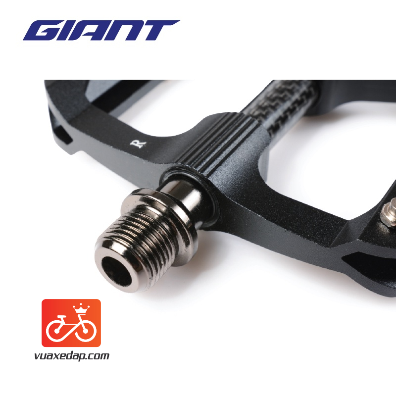 BÀN ĐẠP PEDAL GIANT – HILL CARBON BẠC ĐẠN