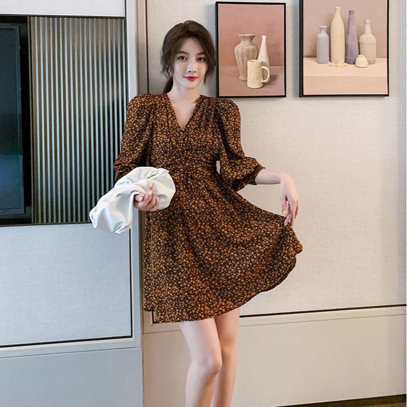 Đầm hoa IELGY tay dài cổ V thanh lịch thời trang cho nữ