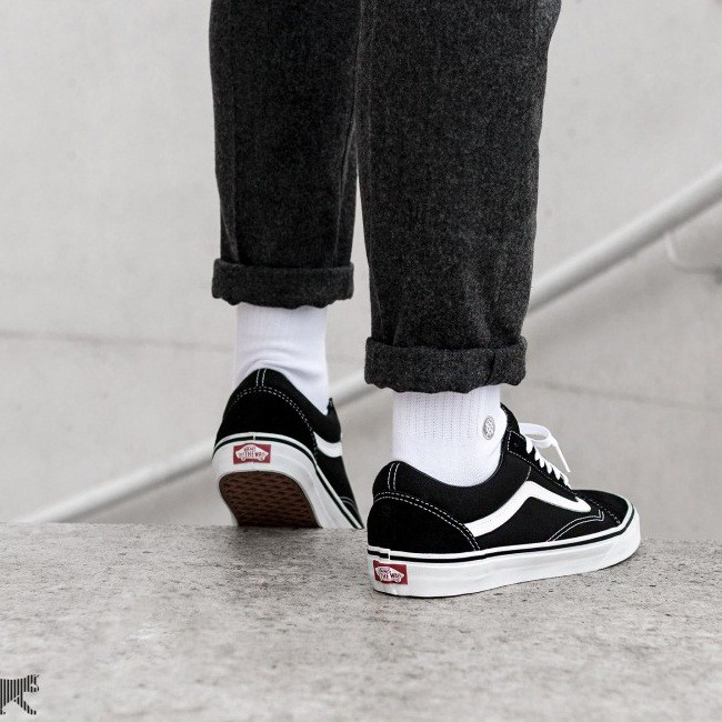 Giày Sneakerr Vns Old Skool  Nam Nữ Màu Đen [+ 1 Tất]