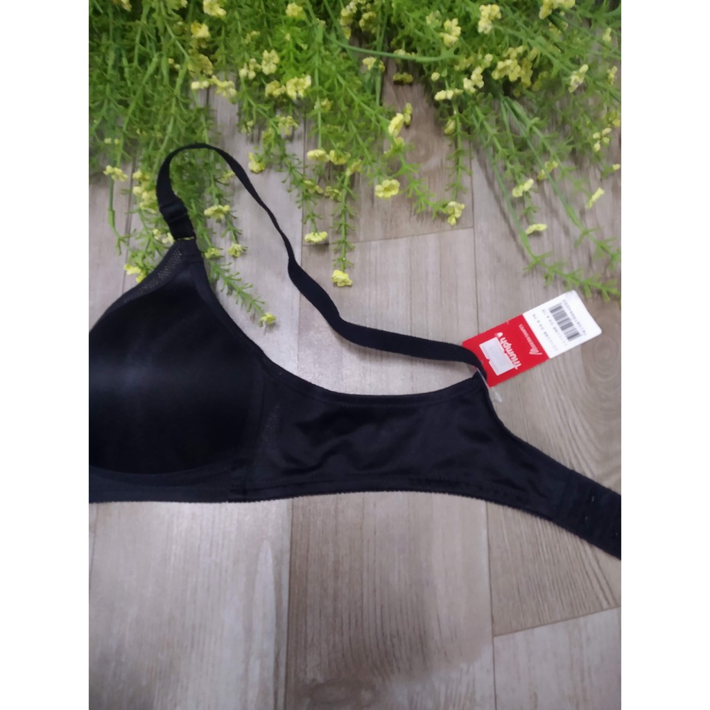 Áo lót nữ Triumph Form & Beauty 220 P không gọng mút vừa