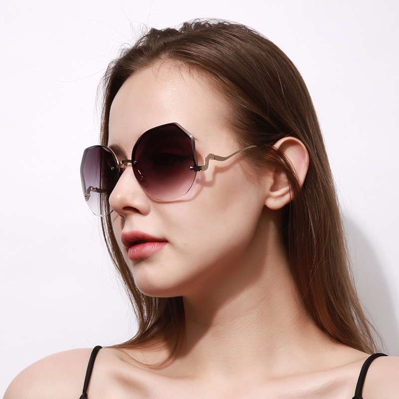 Kính Mát Không Gọng Chống Tia UV400 Với 6 Màu Thời Trang Cho Nữ