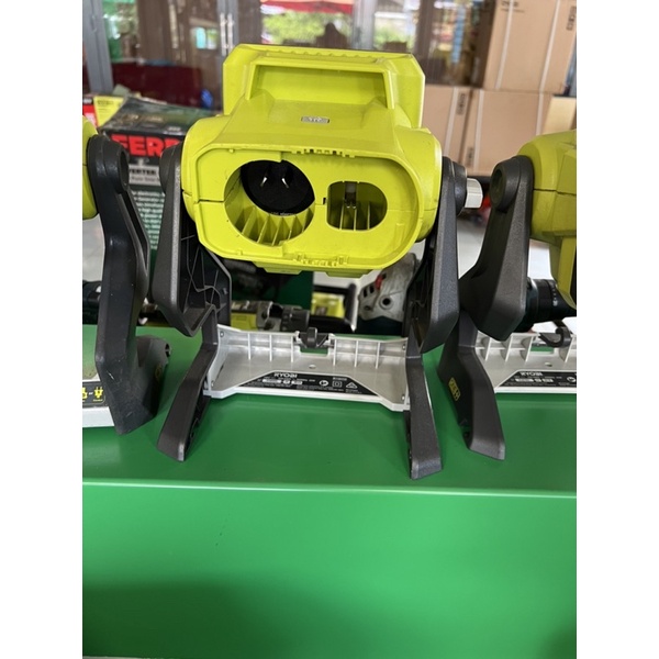 Đèn vuông led  Ryobi 18v