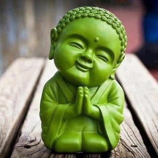 Tượng đá trang trí tượng Chú tiểu cười vui vẻ an nhiên - Chiều cao 11cm - Màu xanh lá