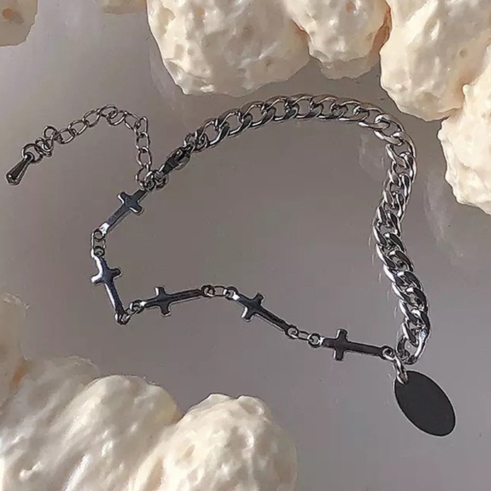 Set 2 lắc tay mặt hình trái tim và thánh giá phong cách Hàn Quốc cổ điển thời trang cho nữ Yanqueens Đồ trang sức