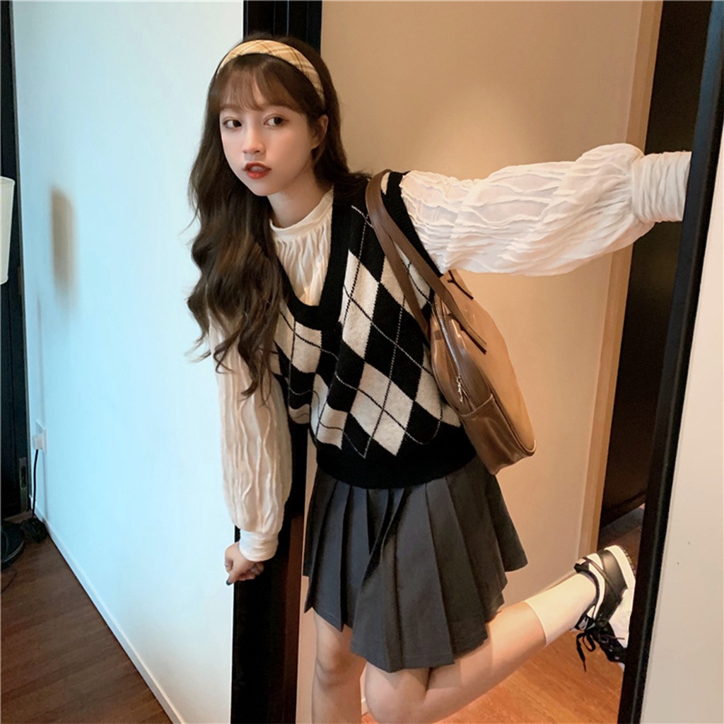 Áo len gile nữ 23Closet áo ghi lê len nữ cổ V form rộng ulzzang chất liệu len dệt kim dáng rộng - AGLL05