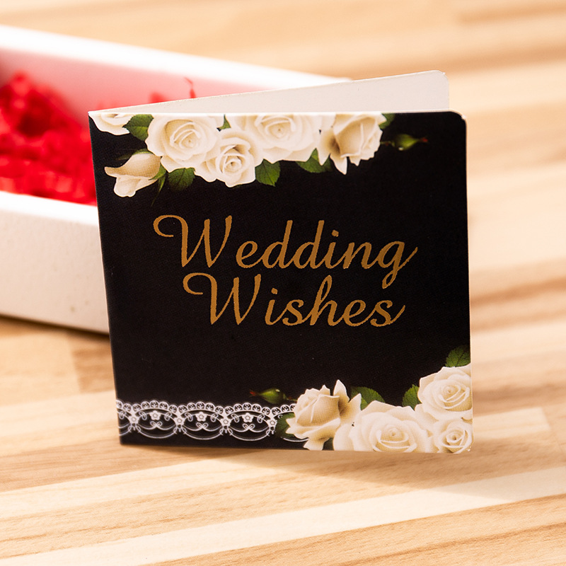 Thiệp chúc mừng sinh nhật phong cách độc đáo lạ mắt