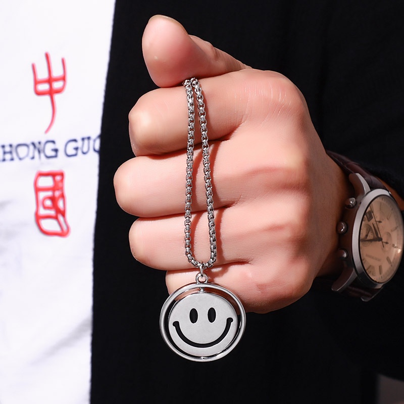 Vòng cổ Thép Titan Mặt Hình Mặt Cười Xoay Được Phong Cách Hip Hop Thời Trang Cho Nam Nữ