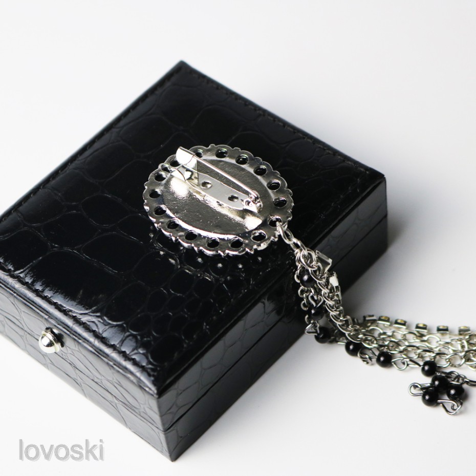 Trâm Cài Áo Màu Đen Đính Đá Sang Trọng Cho Nam