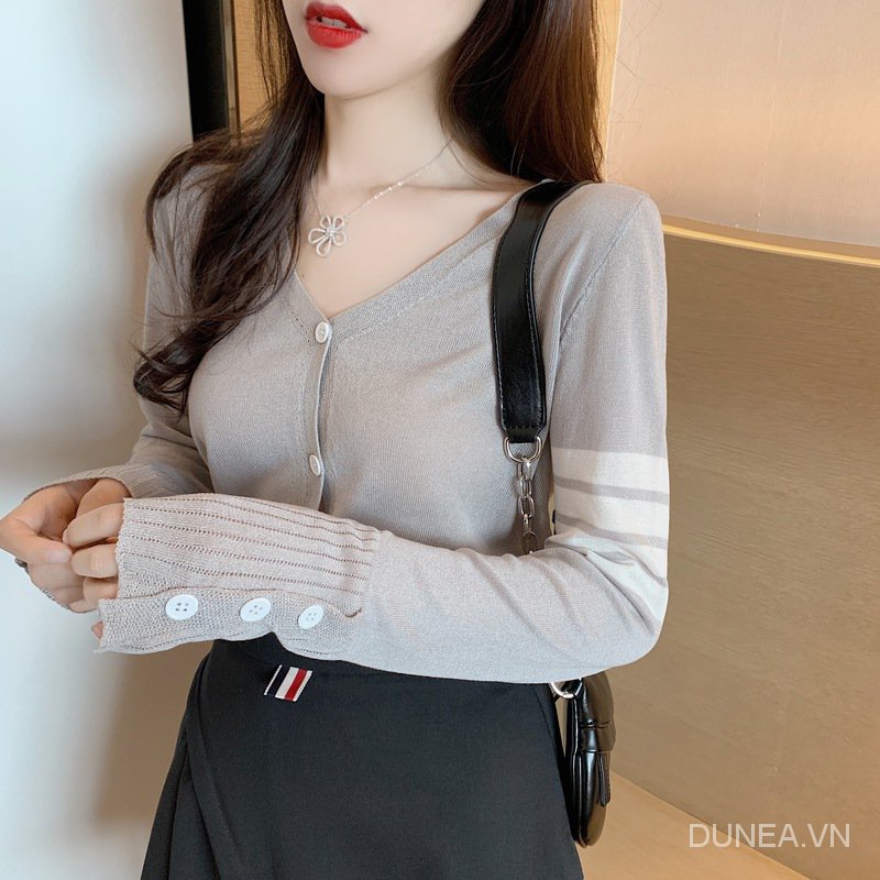 DUNEA Bộ Áo Khoác Cardigan Cổ Chữ V + Chân Váy Xếp Ly Q8Dg