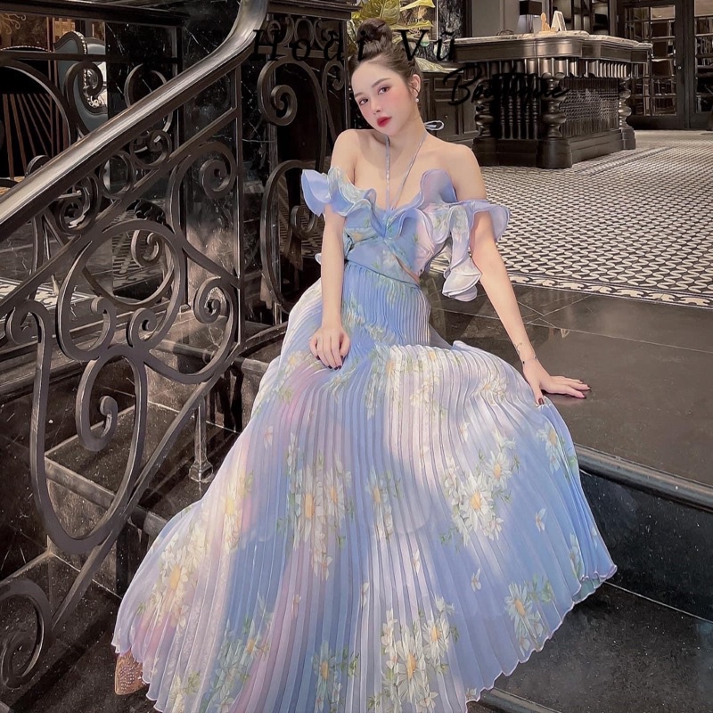Váy maxi cổ yếm đầm trễ vai cut out thiết kế dập ly