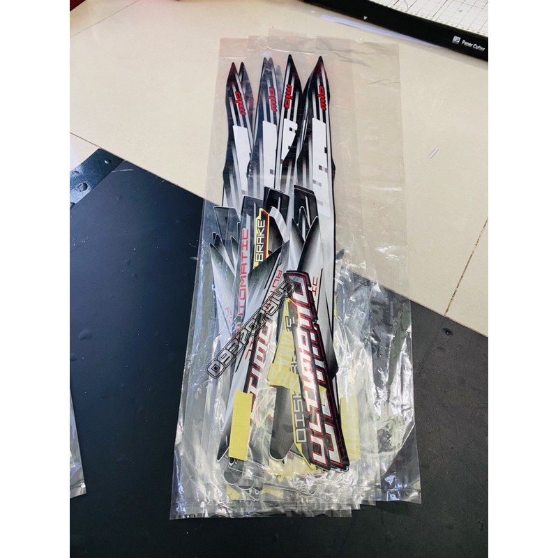 ( Quí khách vui lòng mang ra tiệm cho thợ dán ) Tem mio ultimo 2006 zin lụa chuẩn hàng