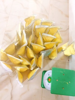 Tinh bột nghệ nguyên chất nhà làm