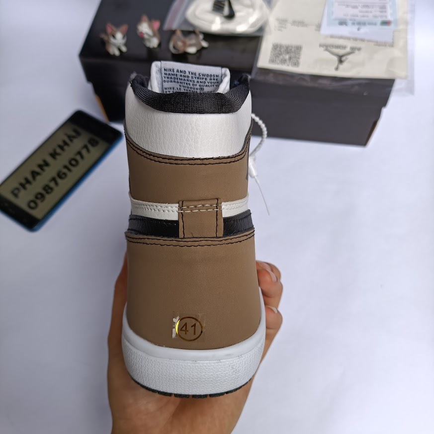 Giày 𝐉𝐨𝐫𝐝𝐚𝐧 𝐜ổ 𝐜𝐚𝐨 ⚡️𝐅𝐑𝐄𝐄 𝐒𝐇𝐈𝐏⚡️ Giày 𝐉𝐨𝐫𝐝𝐚𝐧 Nâu đen cổ cao hàng cao cấp nam nữ full box | BigBuy360 - bigbuy360.vn