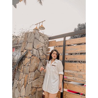 SƠ MI TRẮNG ĐEN TAG XÍCH