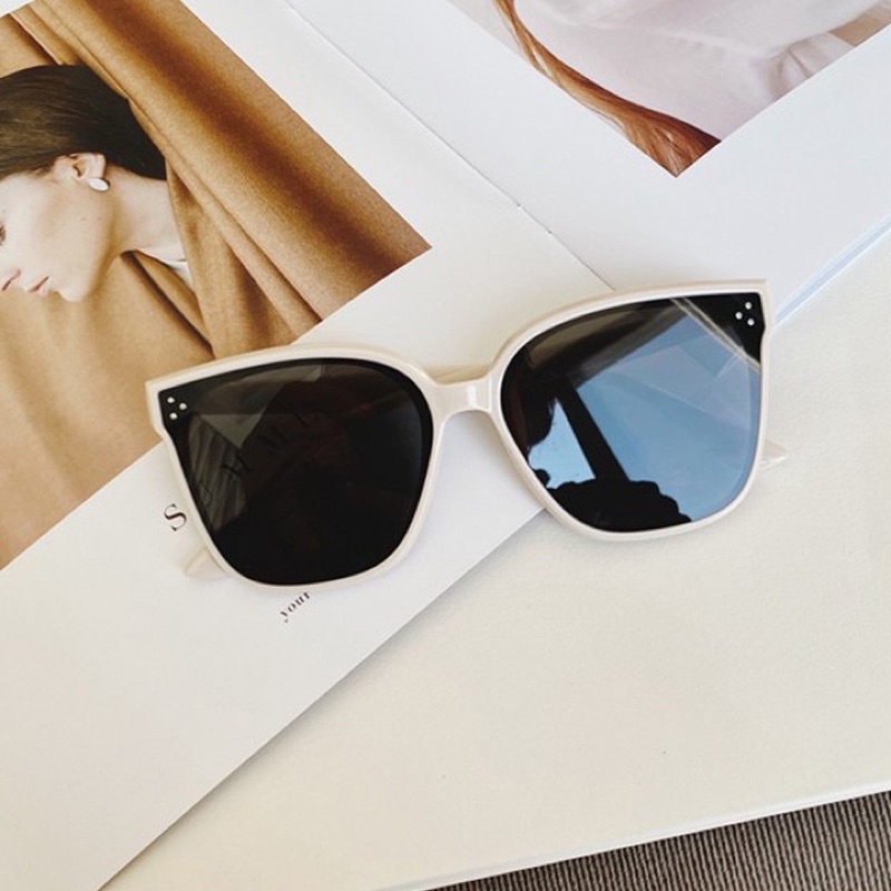 Kính ba chấm kính mát nam nữ thời trang kính viền trắng Navasa K09