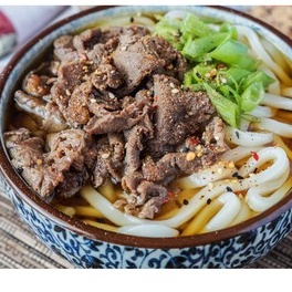 NƯỚC NẤU MÌ UDON HÀN QUỐC CHUNGWOO CHAI 430G