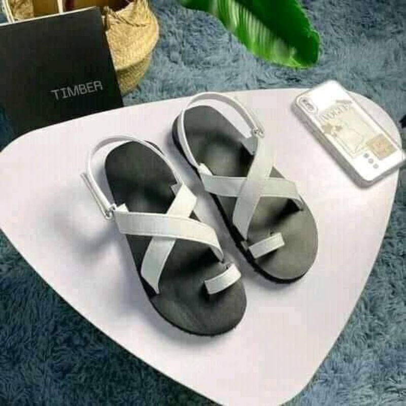 nhanh tay mua về cho mik 1 đôi sandal nào cùng đẳng cấp thời 4,0 nào