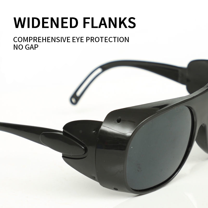 Kính Bảo Hộ Trong Suốt Chống Vỡ Khi Hàn Điện