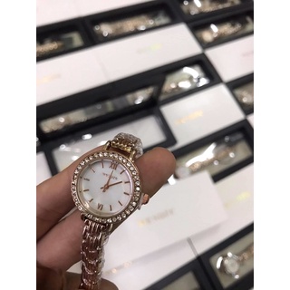 Đồng hồ Wesure nữ fullbox