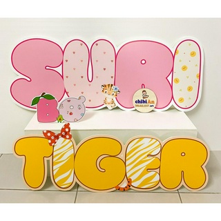 IN BẢNG TÊN BÉ ĐỂ BÀN/DÁN TƯỜNG - PHỤ KIỆN TRANG TRÍ BÀN TIỆC SINH NHẬT