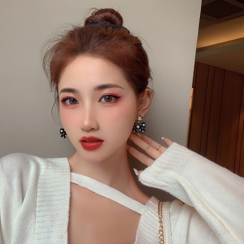 Bông Tai Hình Nơ Chấm Bi Đen Đính Ngọc Trai Phong Cách Hàn Quốc Thời Trang Cho Nữ
