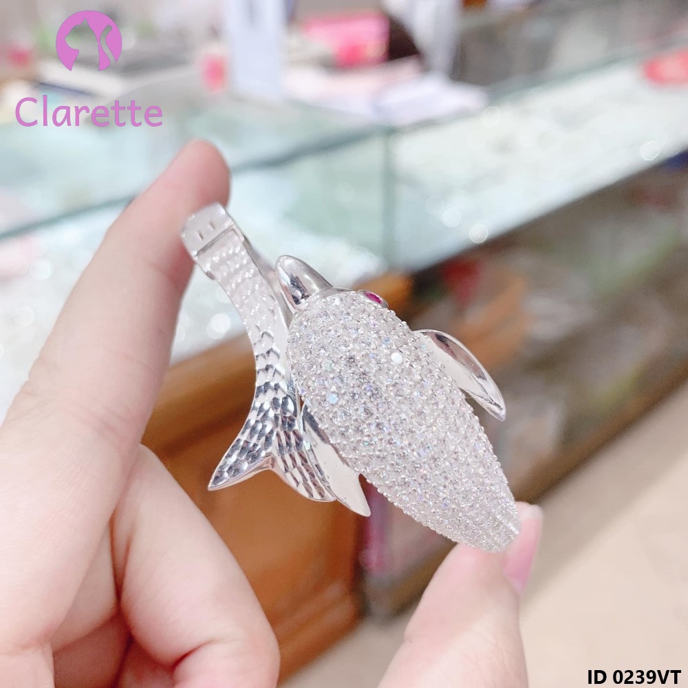 Vòng tay bạc hở hình cá heo Clarette 0239VT