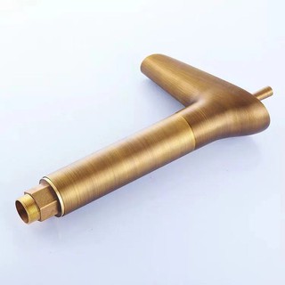 Vòi Lavabo Nóng Lạnh V011