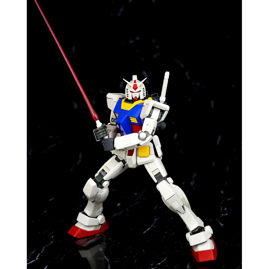 Mô Hình lắp ghép Gundam Bandai MG RX-78-2 Ver 3.0