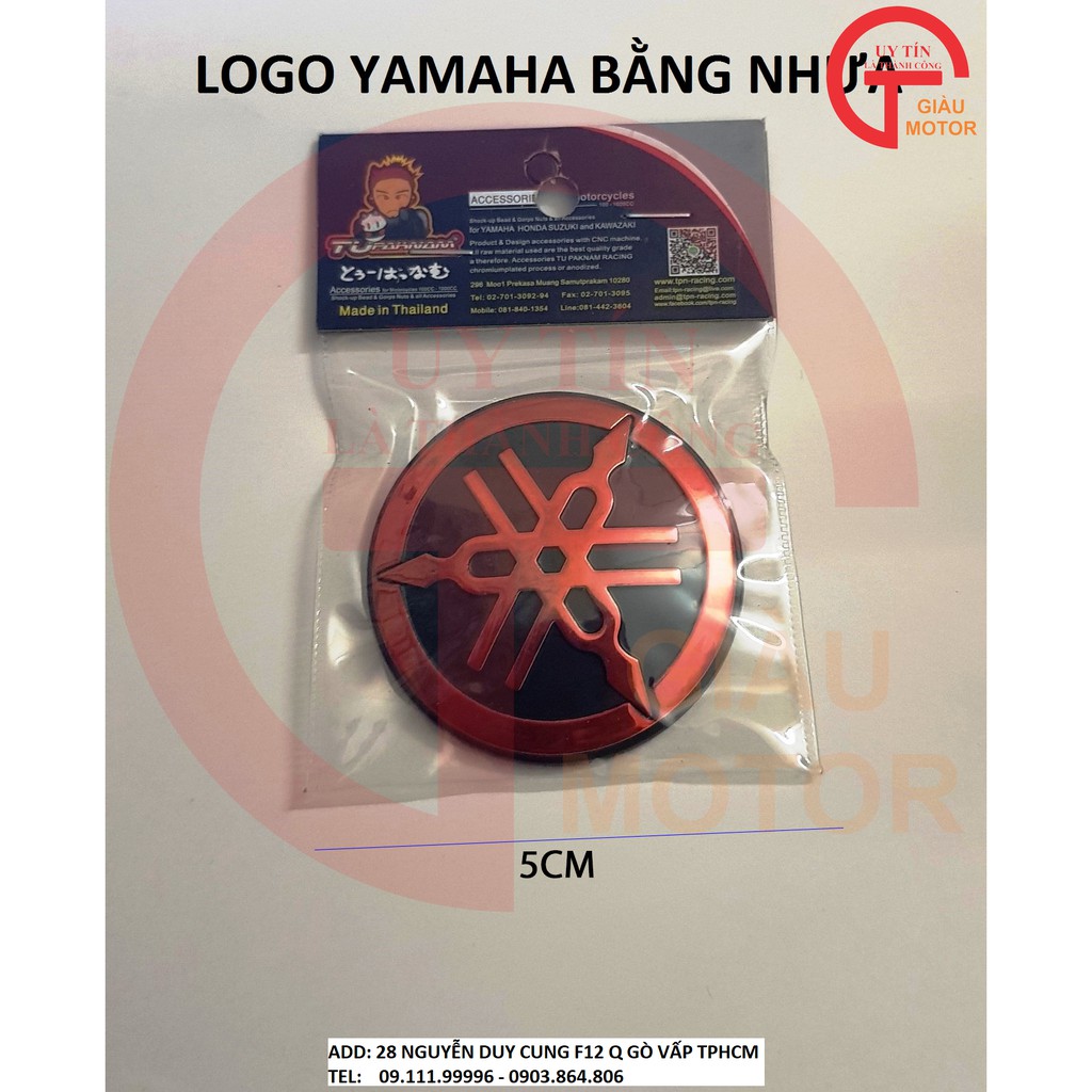 MIẾNG LOGO YAMAHA BẰNG NHỰA CỨNG MÀU ĐEN , DÀY DẶN 5CM X 5CM