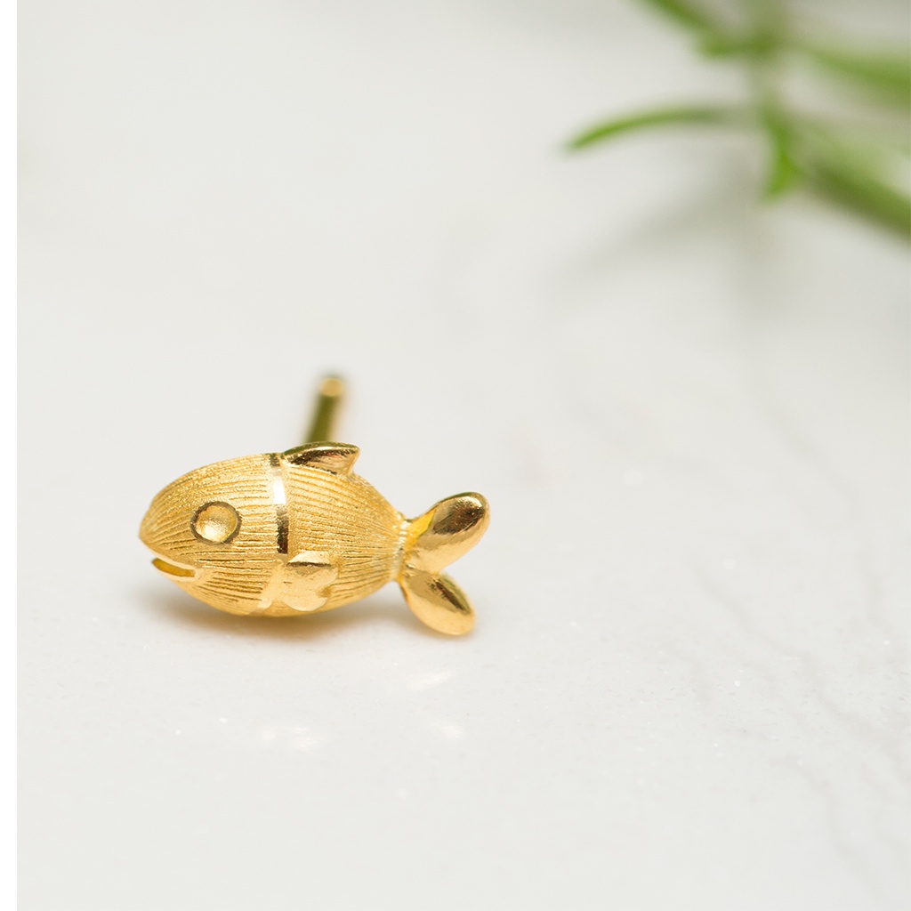 PRIMA Bông Tai Vàng 24K - BST Mono Chic - Hình Con Cá (1 chiếc) - 111E3575