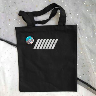 Túi tote phản quang IKON Bobby, B.I, Junhoe ( tặng kèm huy hiệu)