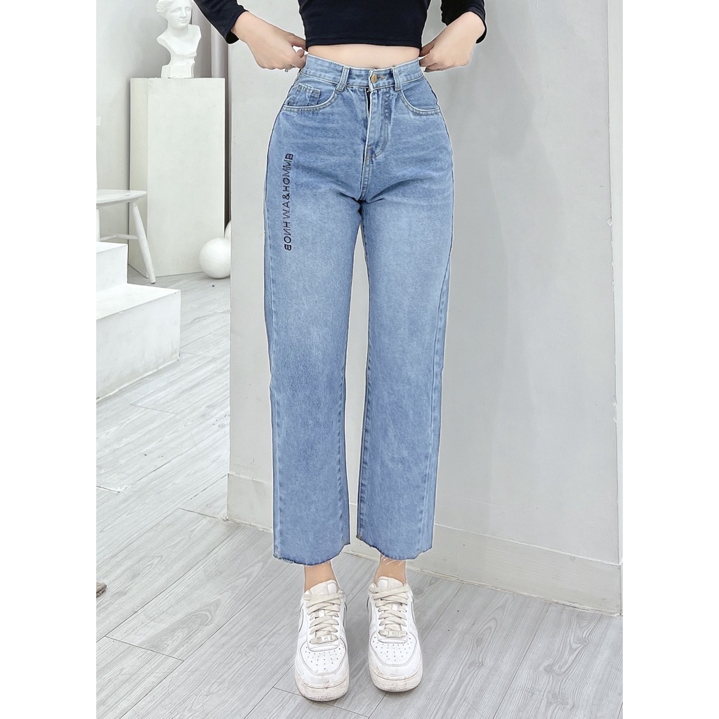 Quần jeans nữ CRAZYTEEN dáng baggy thêu chữ cá tính K0123