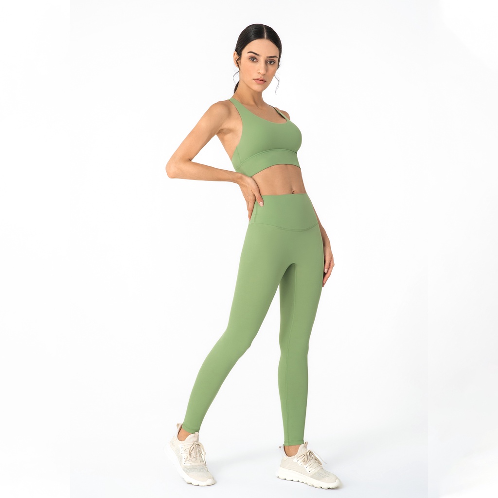 Set đồ tập thể thao 2 món với 80%nylon và 20% spandex hợp thời trang cho nữ