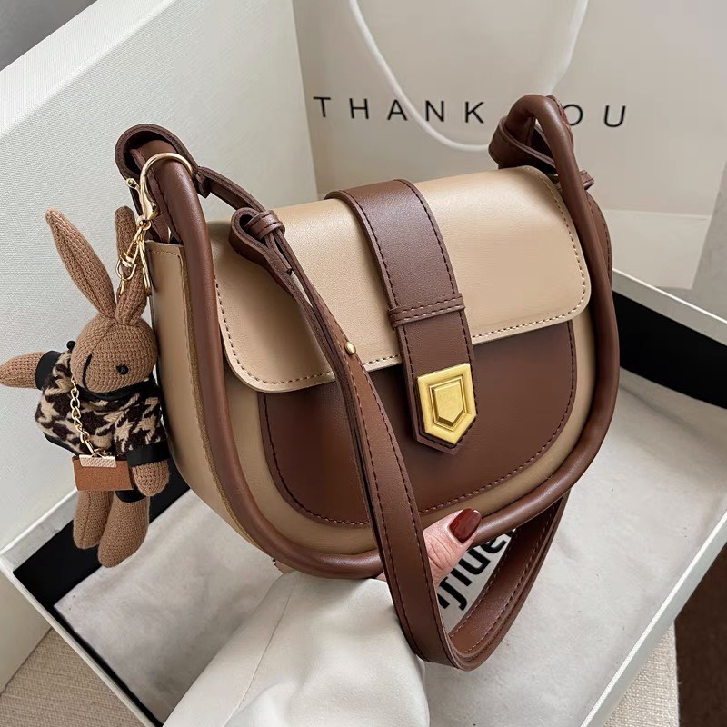 Túi đeo chéo QC size 20cm siêu hot giá rẻ