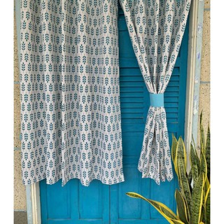 Rèm vải bố các mẫu cây lá dán tường sẳn keo không cần thanh treo