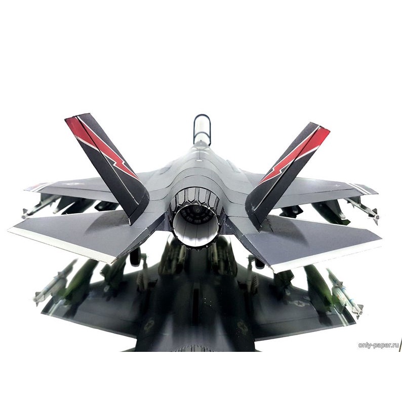 Bộ kit mô hình giấy 3D Máy bay 
F-35 Lightning II Attack Fighter