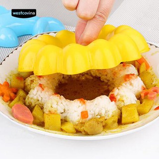 Khuôn làm cơm nắm hình cá heo