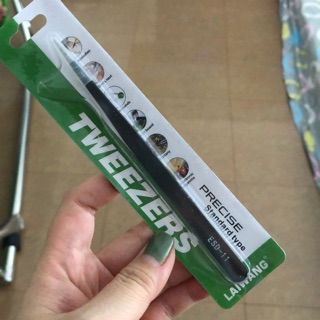 Nhíp nhặt lông yến