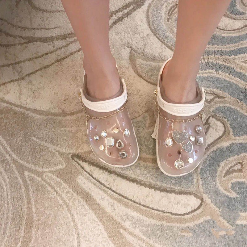 Dép Crocs Thời Trang Xinh Xắn Cá Tính Cho Nữ 2020206702]