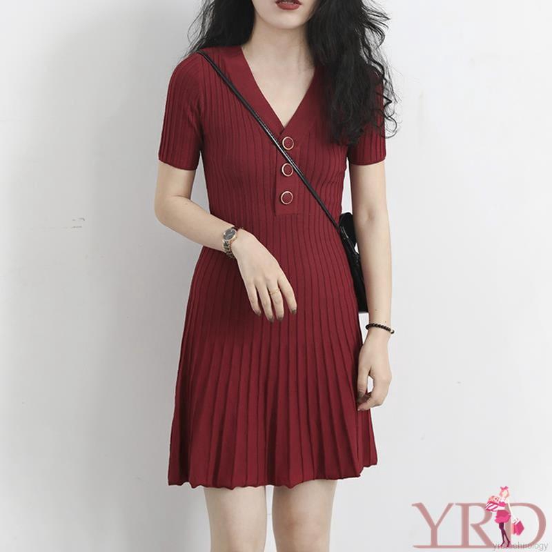 Đầm dệt kim tay ngắn thời trang cho nữ | BigBuy360 - bigbuy360.vn