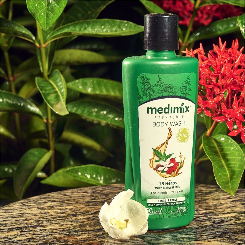 SỮA TẮM MEDMIX 18 LOẠI THẢO DƯỢC ẤN ĐỘ TĂNG KÈM GĂNG TAY MATXA - BODY WASH 18 HERBS | BigBuy360 - bigbuy360.vn