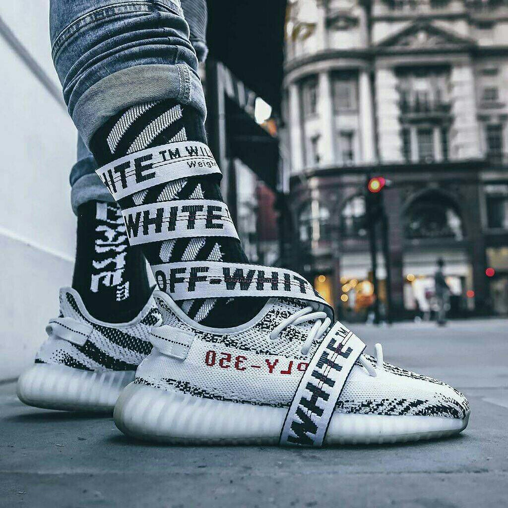 Giày yezzy boost 350 v2
