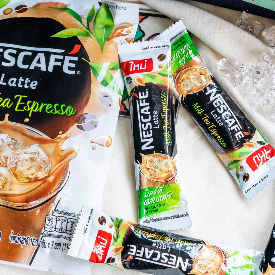 Cà Phê Trà Sữa và Bánh Quy Caramen Nescafe Thái Lan