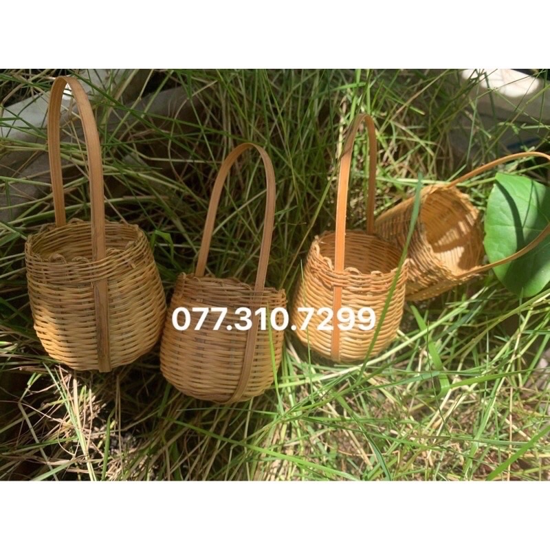 Giỏ tre trang trí mini  trang trí trồng cây