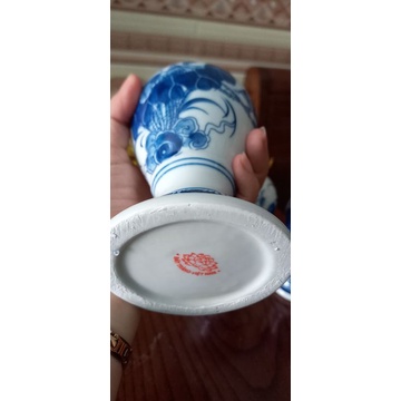 Đèn dầu men lam cổ tròn vẽ họa tiết hoa sen